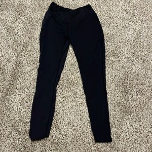 black cross over leggings